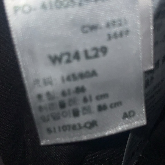 Black Levi’s jeans - Picture 2 of 4